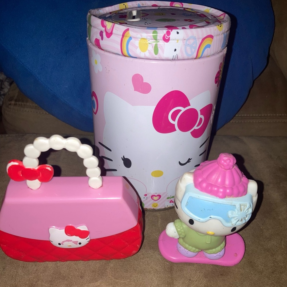 Hello Kitty bundle - Picture 1 of 9